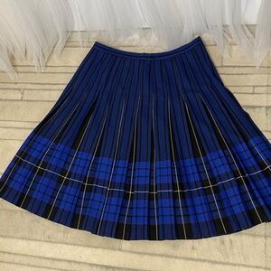 Vintage 90’s 100% Wool Pleated Blue and Black Striped Women's Skirt Size 44